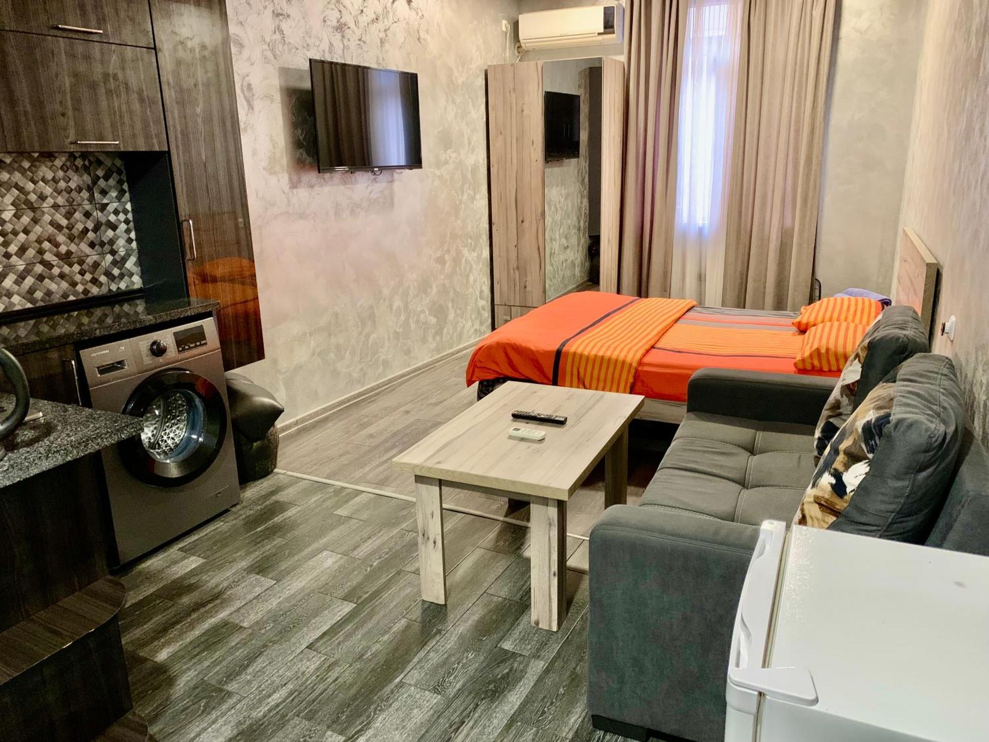 Studio Near Republic Square Erivan Exterior foto